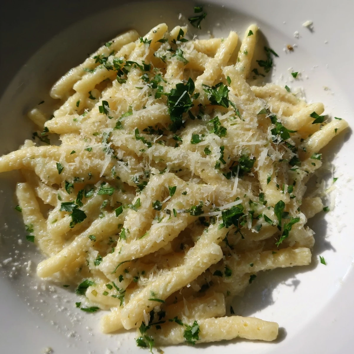 15-Minute Garlic Parmesan Pasta